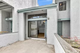 Photo #2: 260014789 Listing
