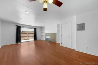 Photo #2: 260014804 Listing