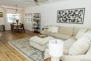 Photo #3: 260014835 Listing 