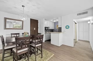 Photo #3: 260014847 Listing 