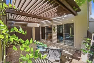 Photo #3: 260014875 Listing