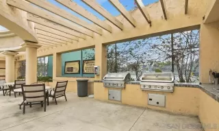 Photo #3: 260014879 Listing