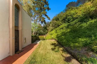 Photo #2: 260014893 Listing 