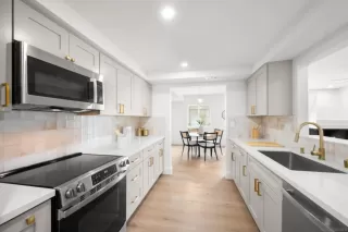 Photo #3: 260014993 Listing 