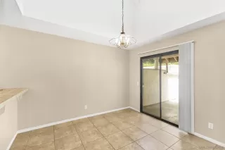 Photo #3: 260014997 Listing