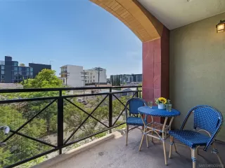 Photo #5: 260015010 Listing 