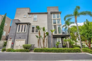Photo #1: 260015041 Listing