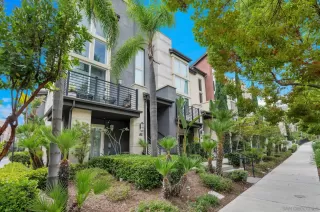 Photo #3: 260015041 Listing