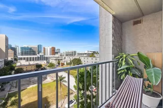 Photo #1: 260015044 Listing