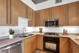 Photo #2: 260015048 Listing 