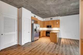 Photo #6: 260015048 Listing 