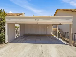 Photo #1: 260015128 Listing 