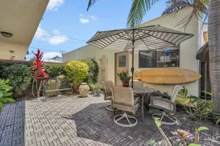 Photo #1: 260015153 Listing