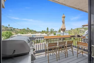 Photo #4: 260015159 Listing