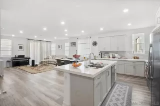 Photo #5: 260015239 Listing