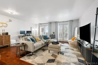 Photo #2: 260015261 Listing