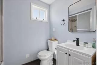 Photo #3: 260015302 Listing 
