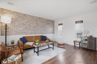 Photo #6: 260015302 Listing 