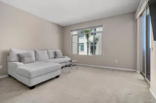 Photo #1: 260015340 Listing 