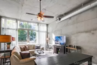 Photo #3: 260015369 Listing 