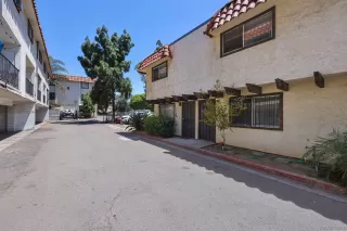 Photo #1: 260015376 Listing