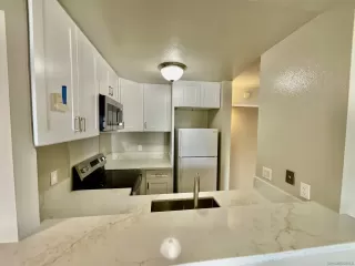 Photo #5: 260015385 Listing 