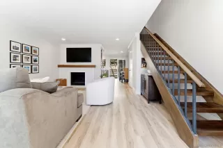 Photo #1: 260015415 Listing 