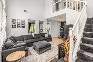 Photo #3: 260015419 Listing 