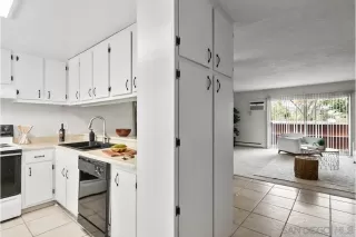 Photo #2: 260015428 Listing 