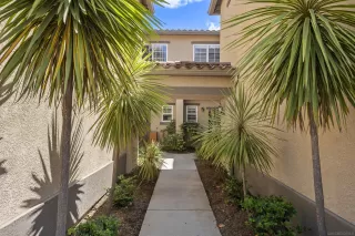 Photo #2: 260015442 Listing 