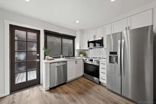 Photo #6: 260015445 Listing