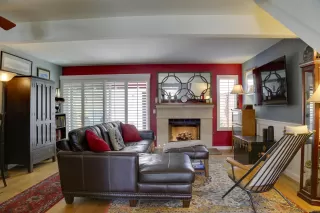 Photo #4: 260015452 Listing