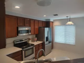 Photo #4: 260015454 Listing 