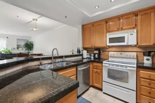 Photo #5: 260015492 Listing 