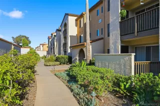 Photo #1: 260015498 Listing 