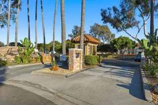 Photo #2: 260015499 Listing 