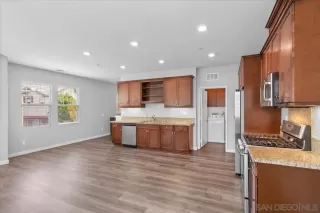 Photo #6: 260015516 Listing 