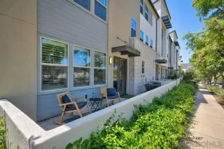 Photo #3: 260015554 Listing 