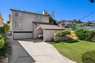 Photo #1: 260015579 Listing 