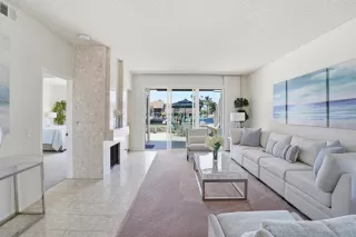 Photo #2: 260015627 Listing 