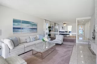 Photo #3: 260015627 Listing 