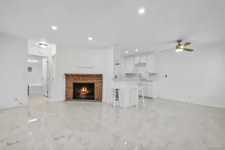 Photo #3: 260015644 Listing 