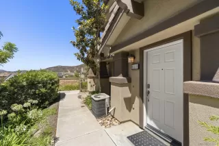 Photo #2: 260015709 Listing 