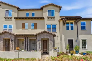 Photo #3: 260015775 Listing
