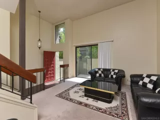 Photo #1: 260015826 Listing 