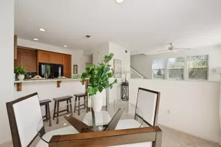 Photo #4: 260015884 Listing 