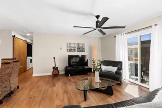 Photo #6: 260015885 Listing