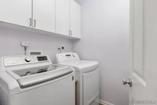 Photo #5: 2600159 Listing