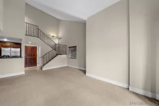 Photo #2: 260016022 Listing 