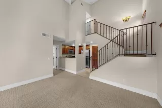 Photo #5: 260016022 Listing 